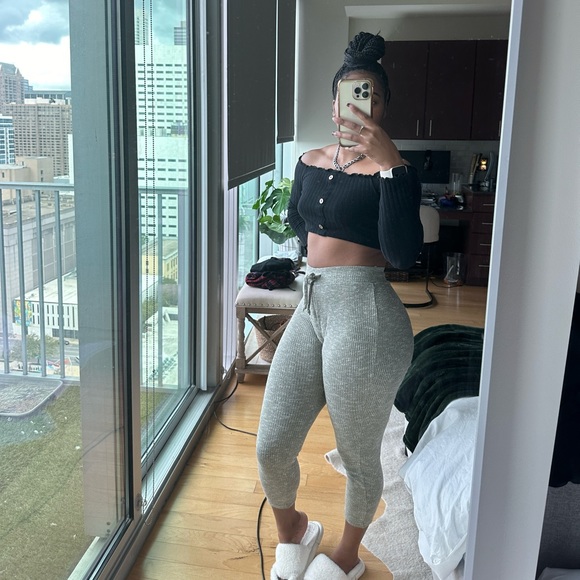 Meet your Posher, Mycah - Picture 4 of 5